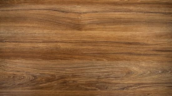 nussbaum holz